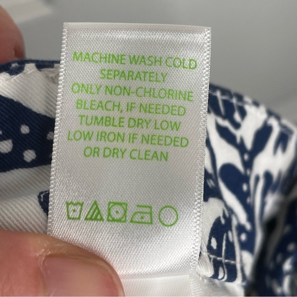 Lilly Pulitzer Jayne Stretch Shorts Lobster Krillin' It Oyster Bay Blue 0 - Picture 9 of 10